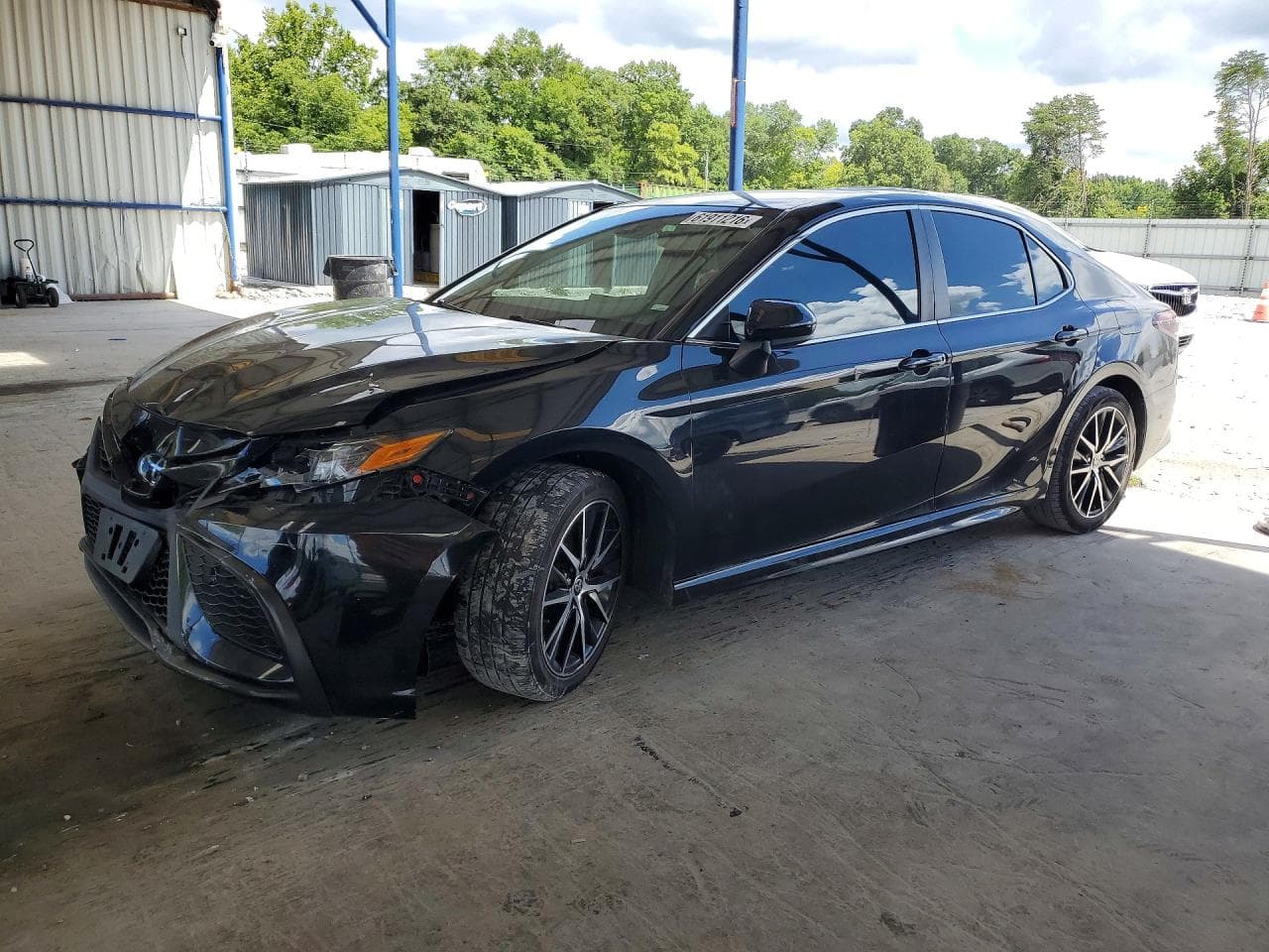 TOYOTA CAMRY