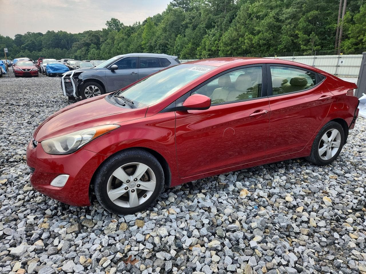 HYUNDAI ELANTRA