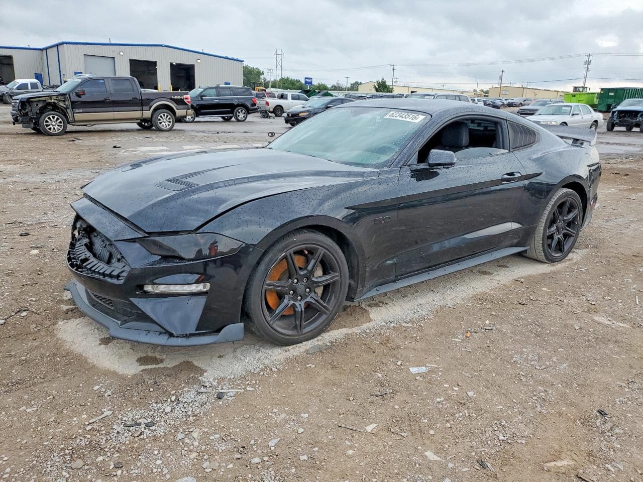 FORD MUSTANG