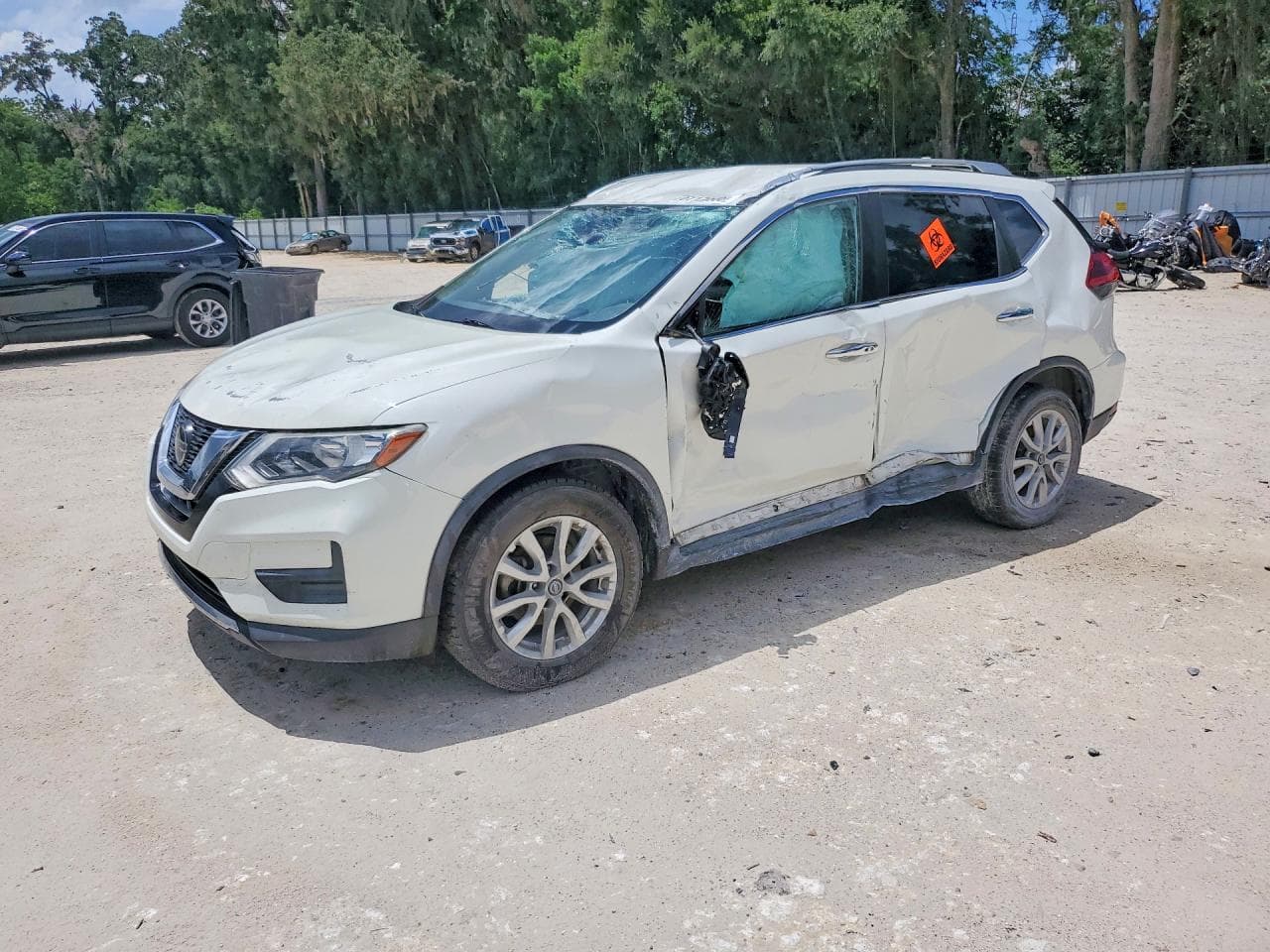 NISSAN ROGUE