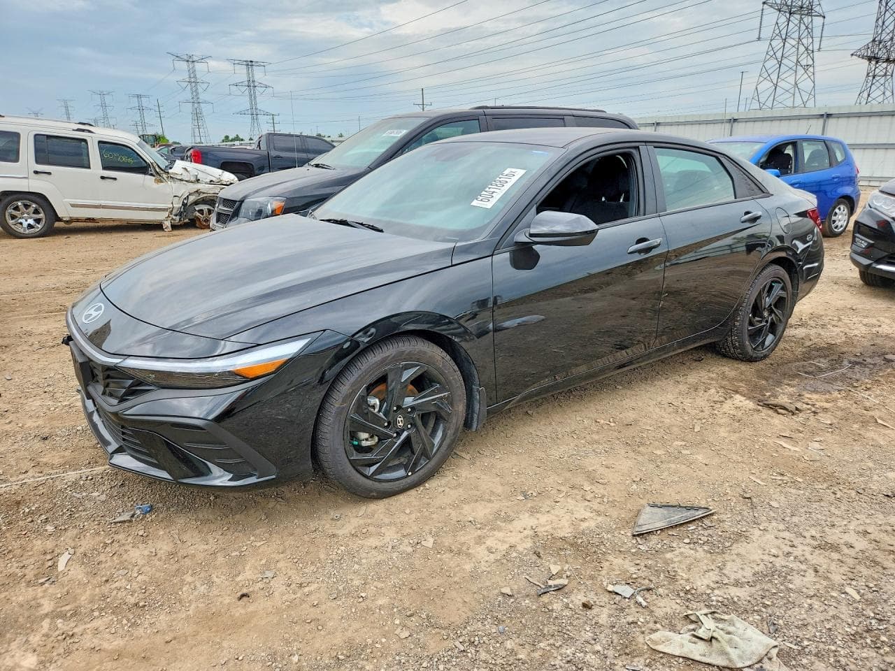 HYUNDAI ELANTRA