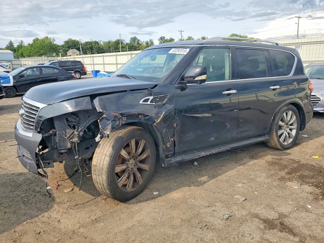 2012 INFINITI QX56 BASE
