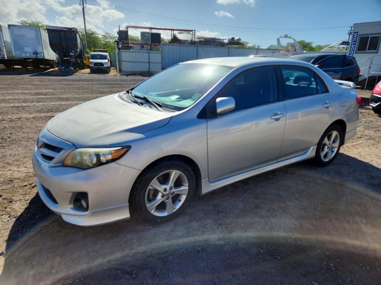 TOYOTA COROLLA