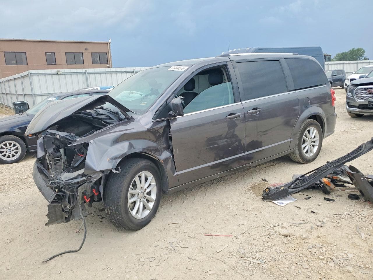 DODGE CARAVAN