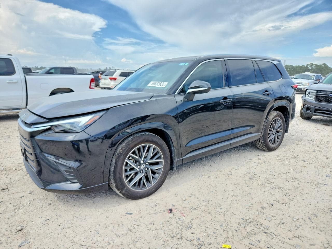 2025 LEXUS TX350