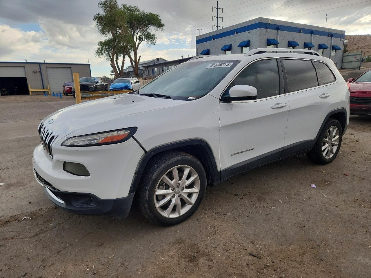 JEEP CHEROKEE