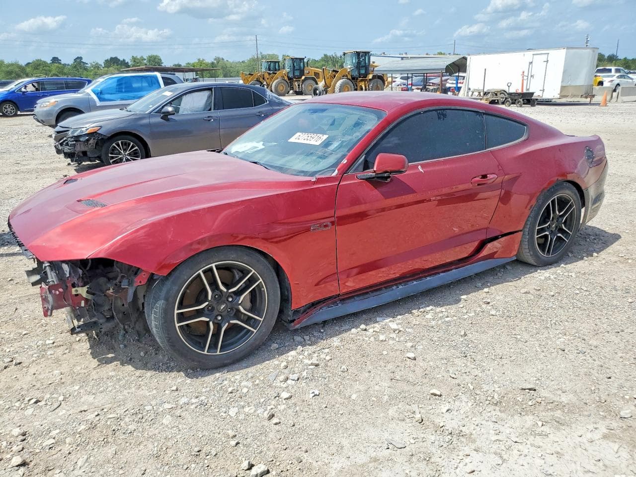 FORD MUSTANG