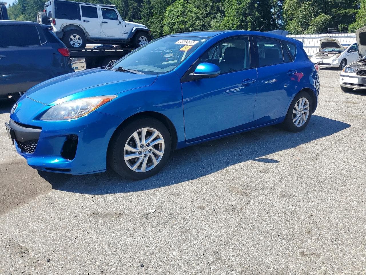 MAZDA 3