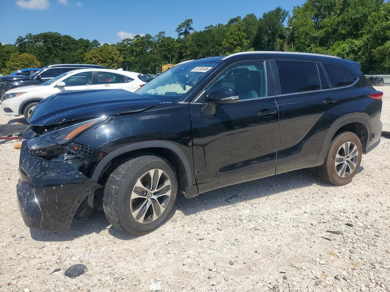 TOYOTA HIGHLANDER