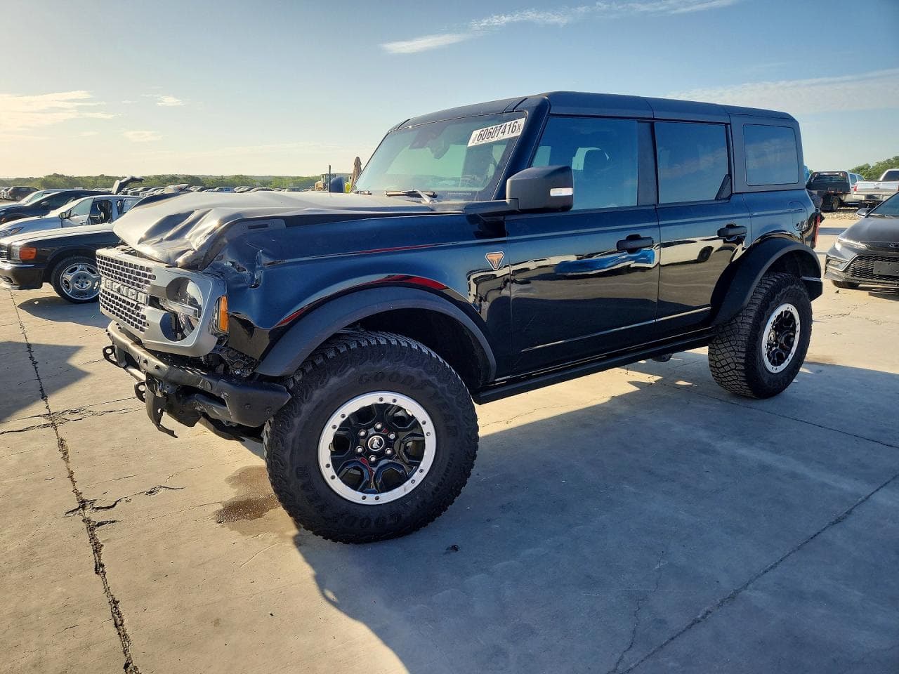 FORD BRONCO