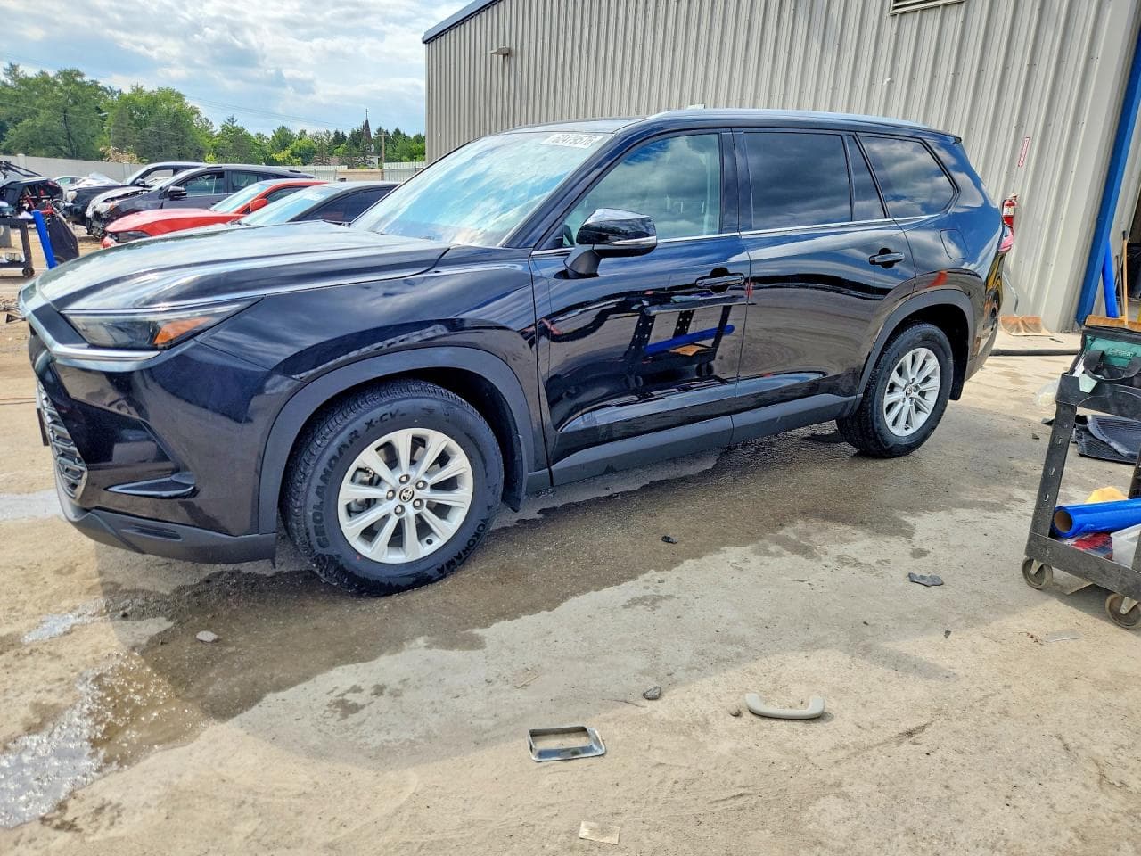 TOYOTA GRAND HIGHLANDER
