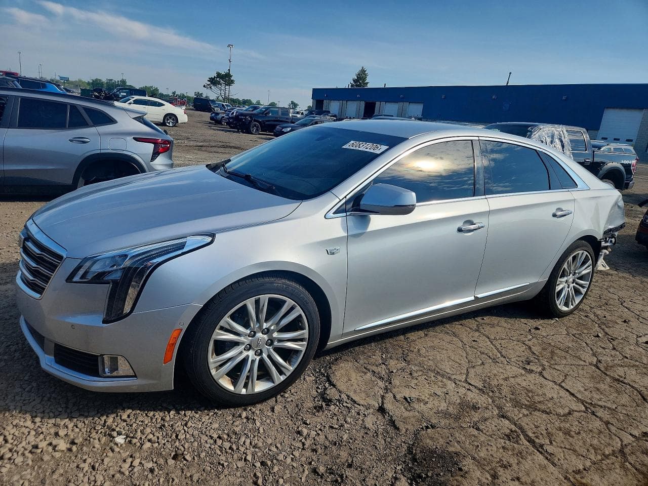 CADILLAC XTS