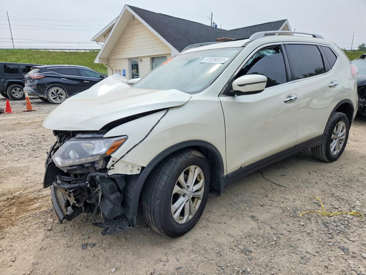 NISSAN ROGUE