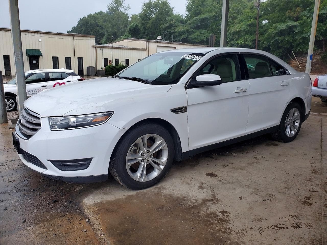 FORD TAURUS