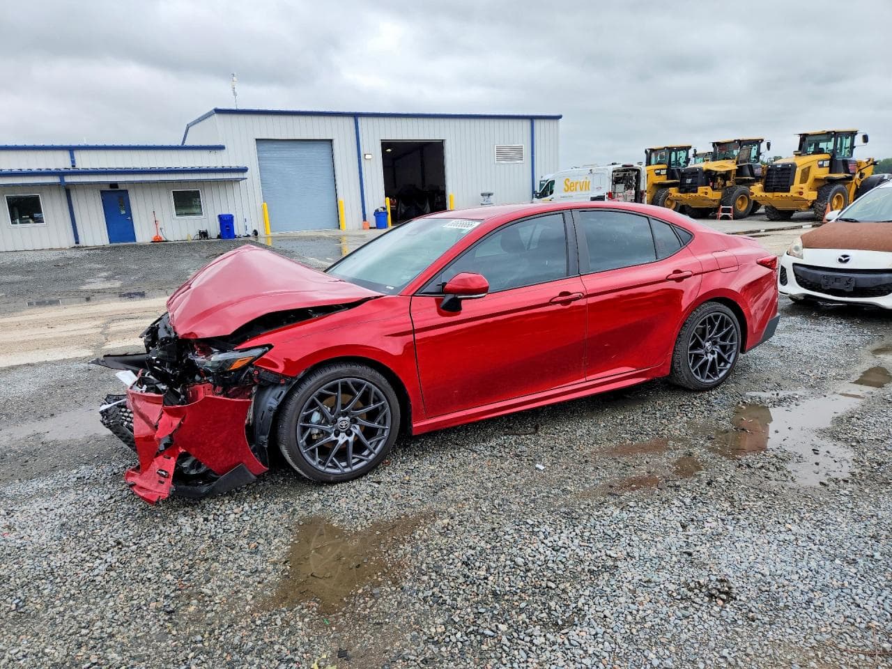 TOYOTA CAMRY