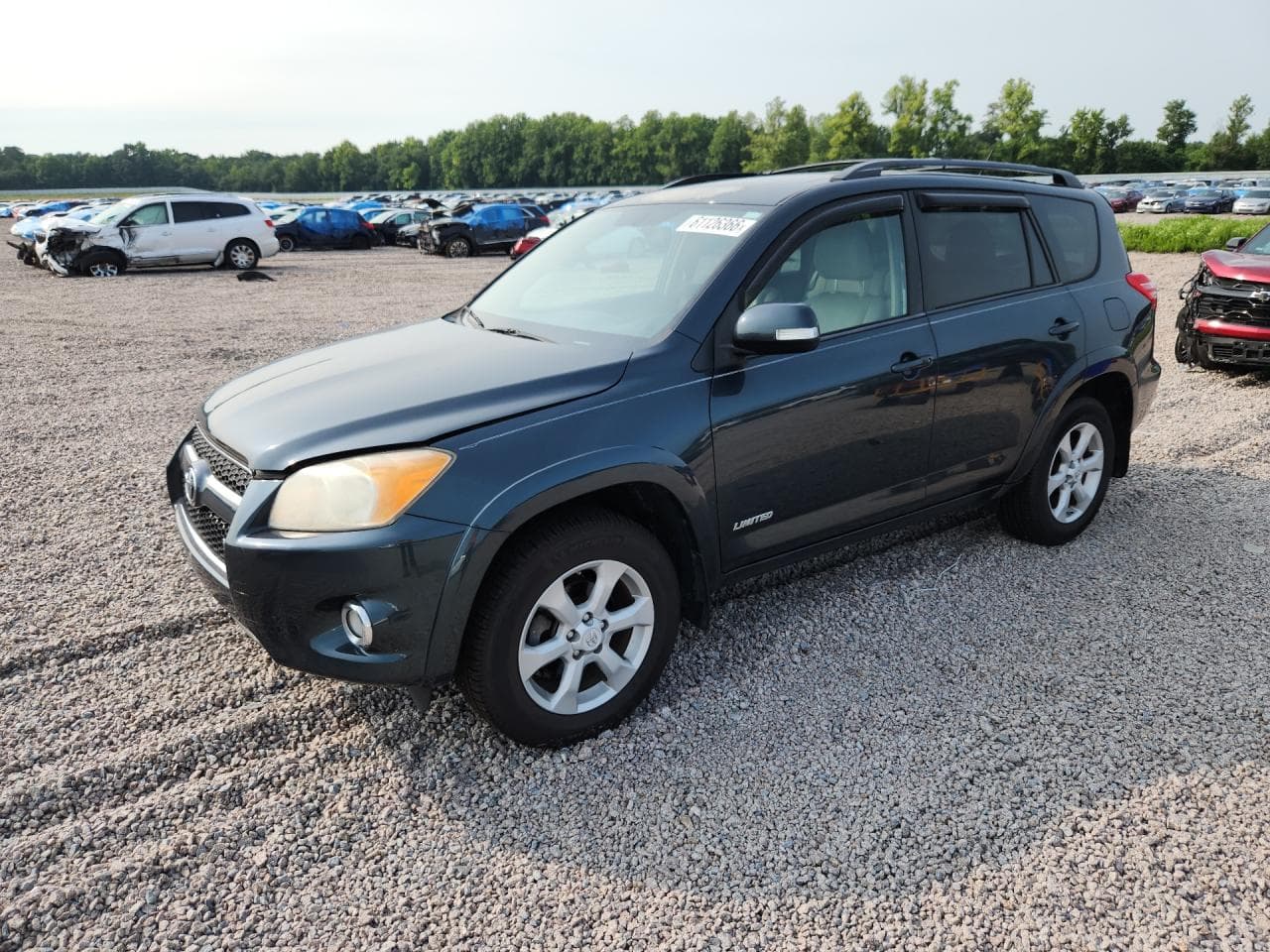 TOYOTA RAV4