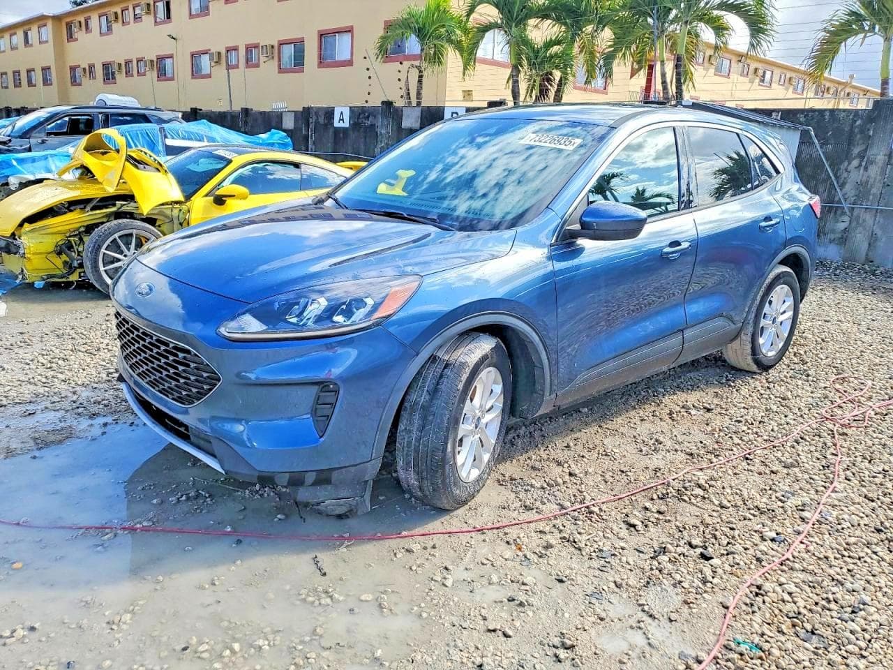 FORD ESCAPE
