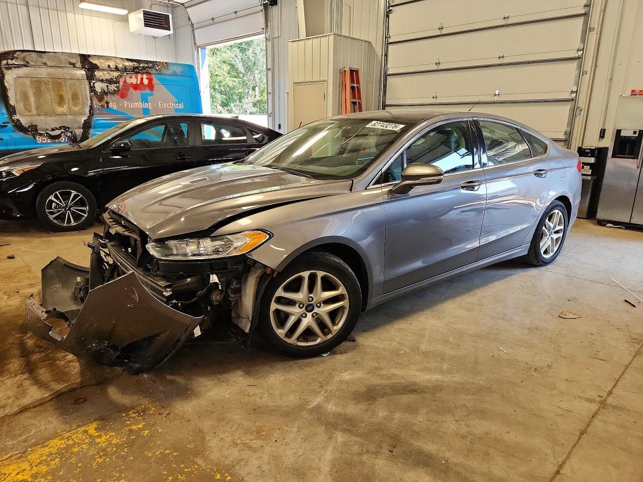 FORD FUSION
