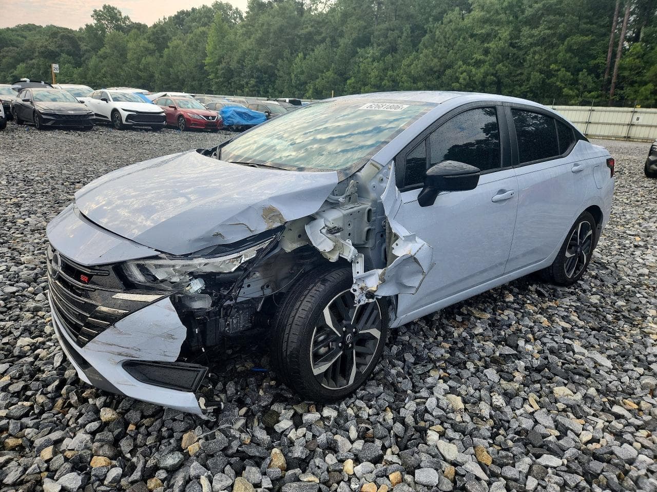 NISSAN VERSA