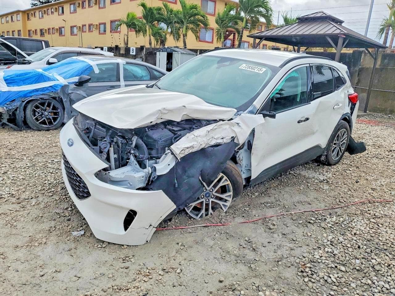 FORD ESCAPE