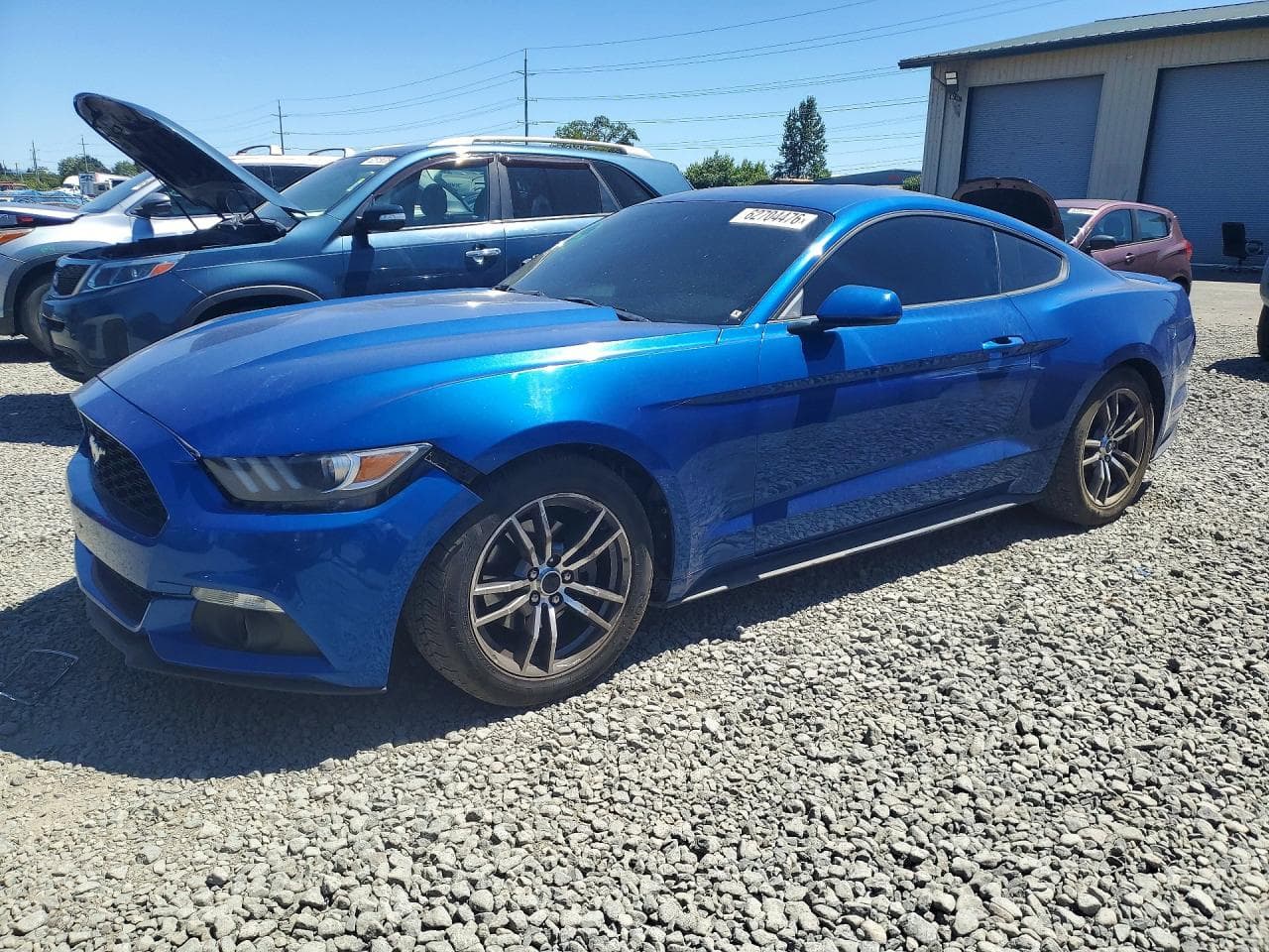 FORD MUSTANG