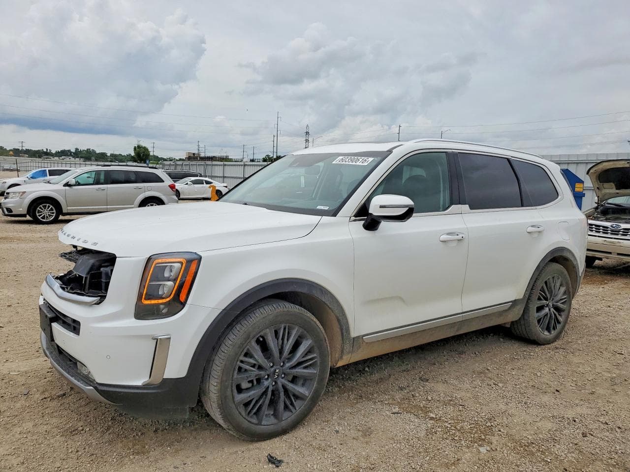 KIA TELLURIDE