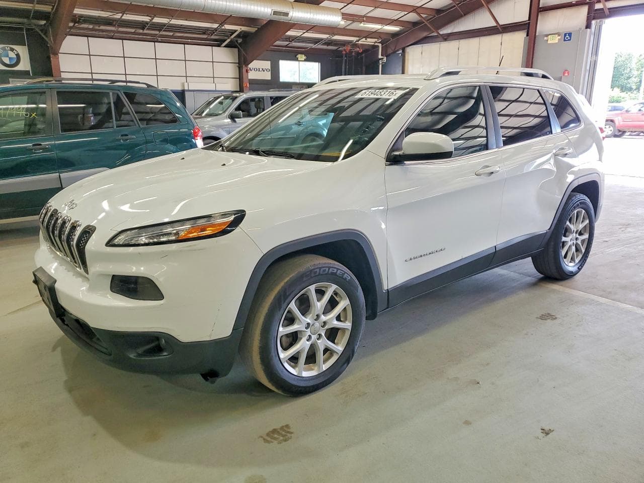 JEEP CHEROKEE