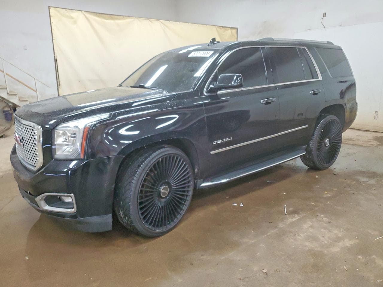 GMC YUKON