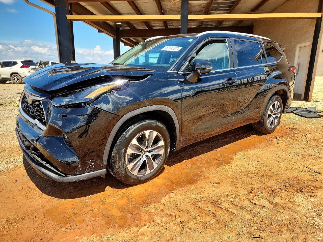 TOYOTA HIGHLANDER