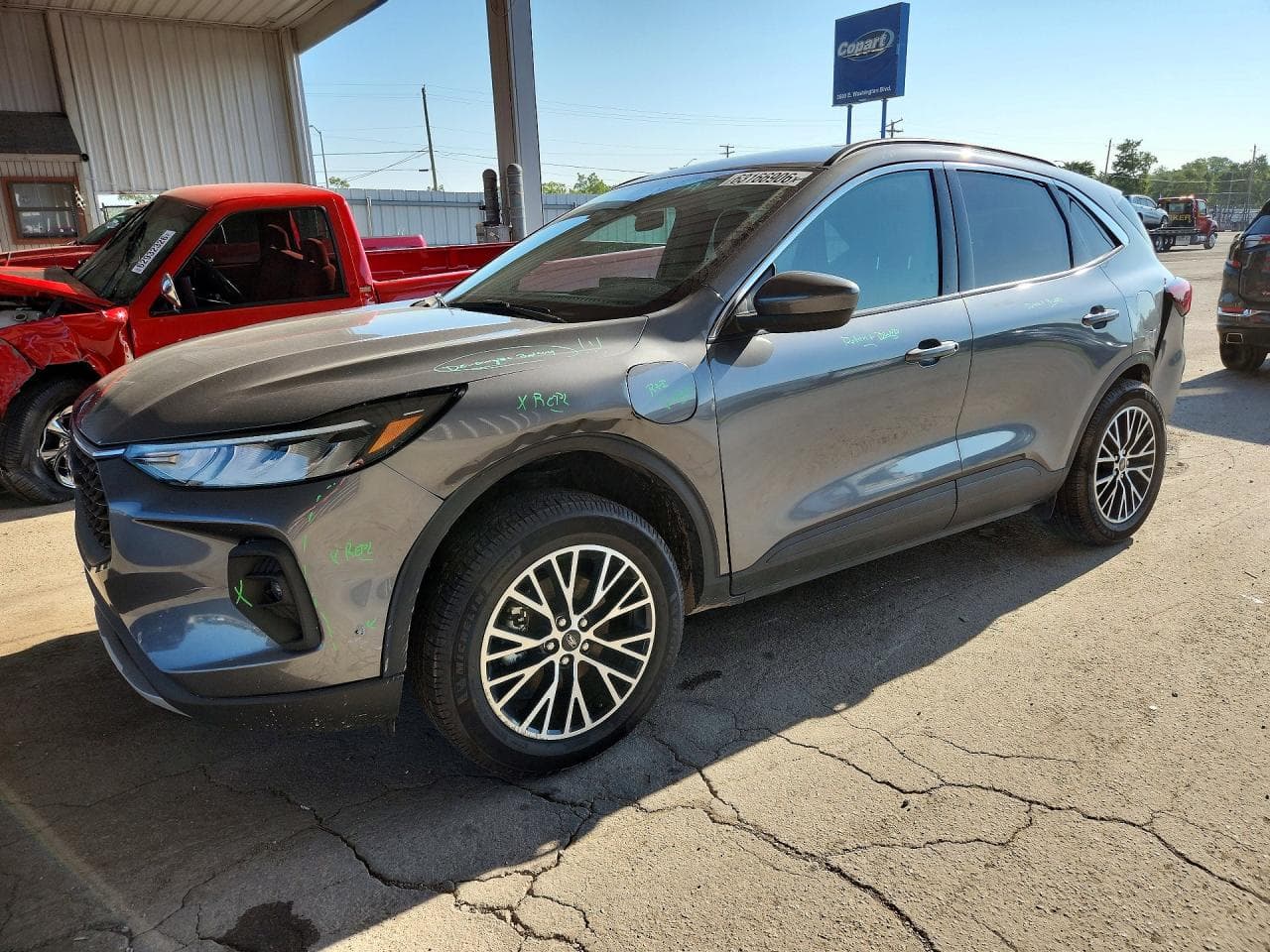 FORD ESCAPE