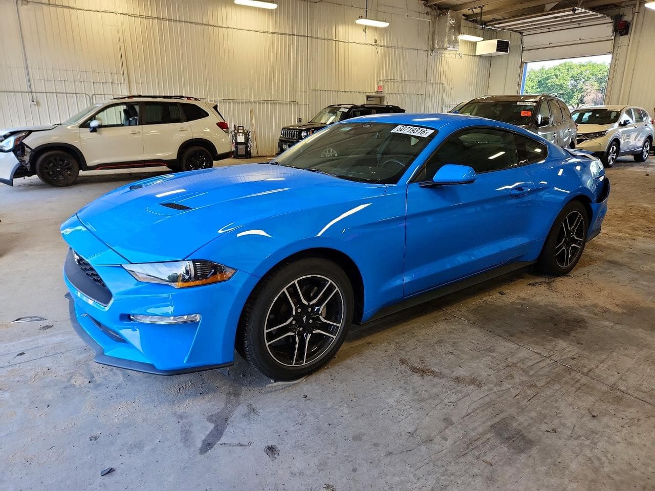 FORD MUSTANG