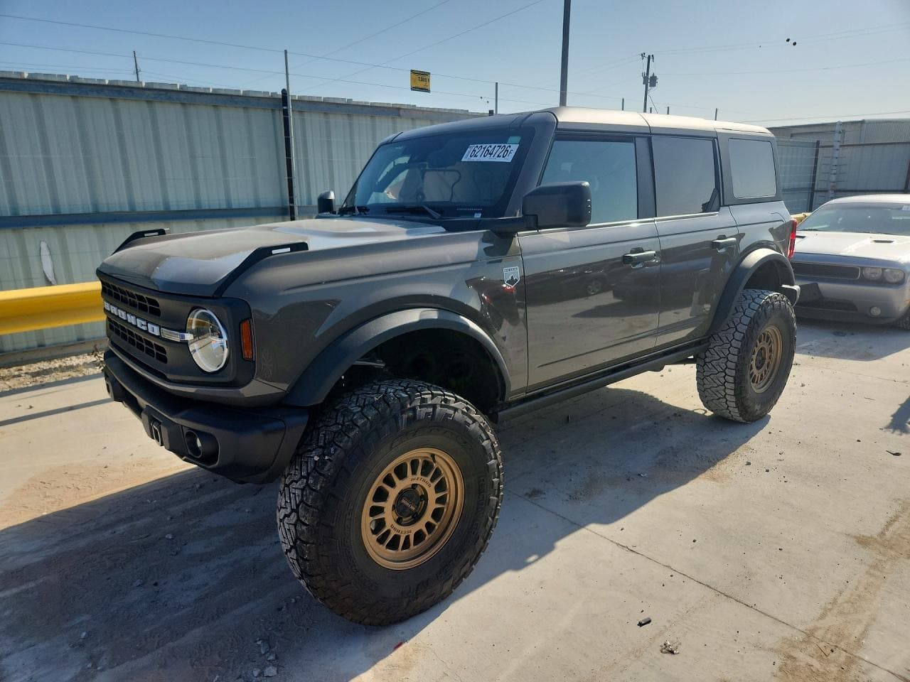 FORD BRONCO
