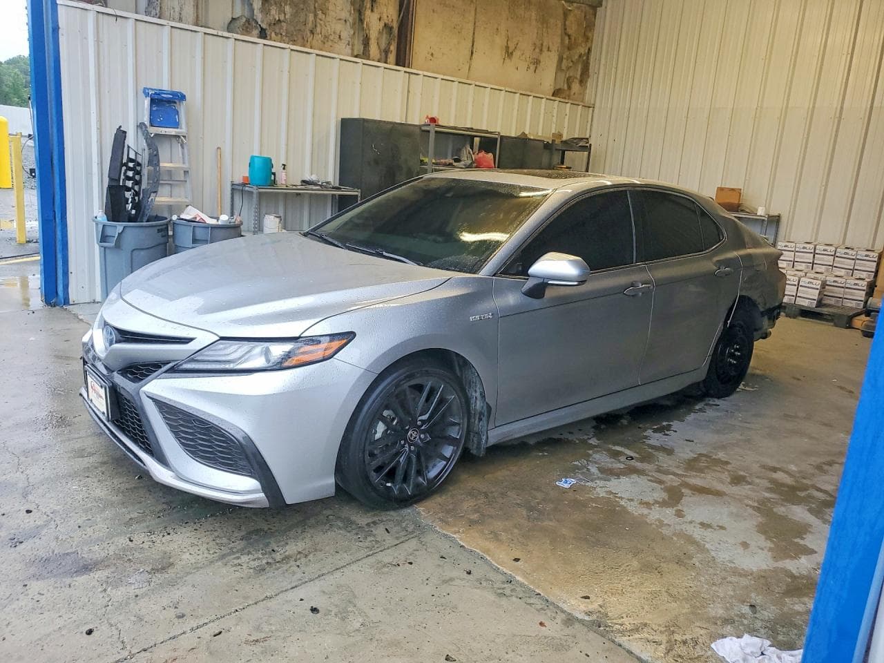 TOYOTA CAMRY