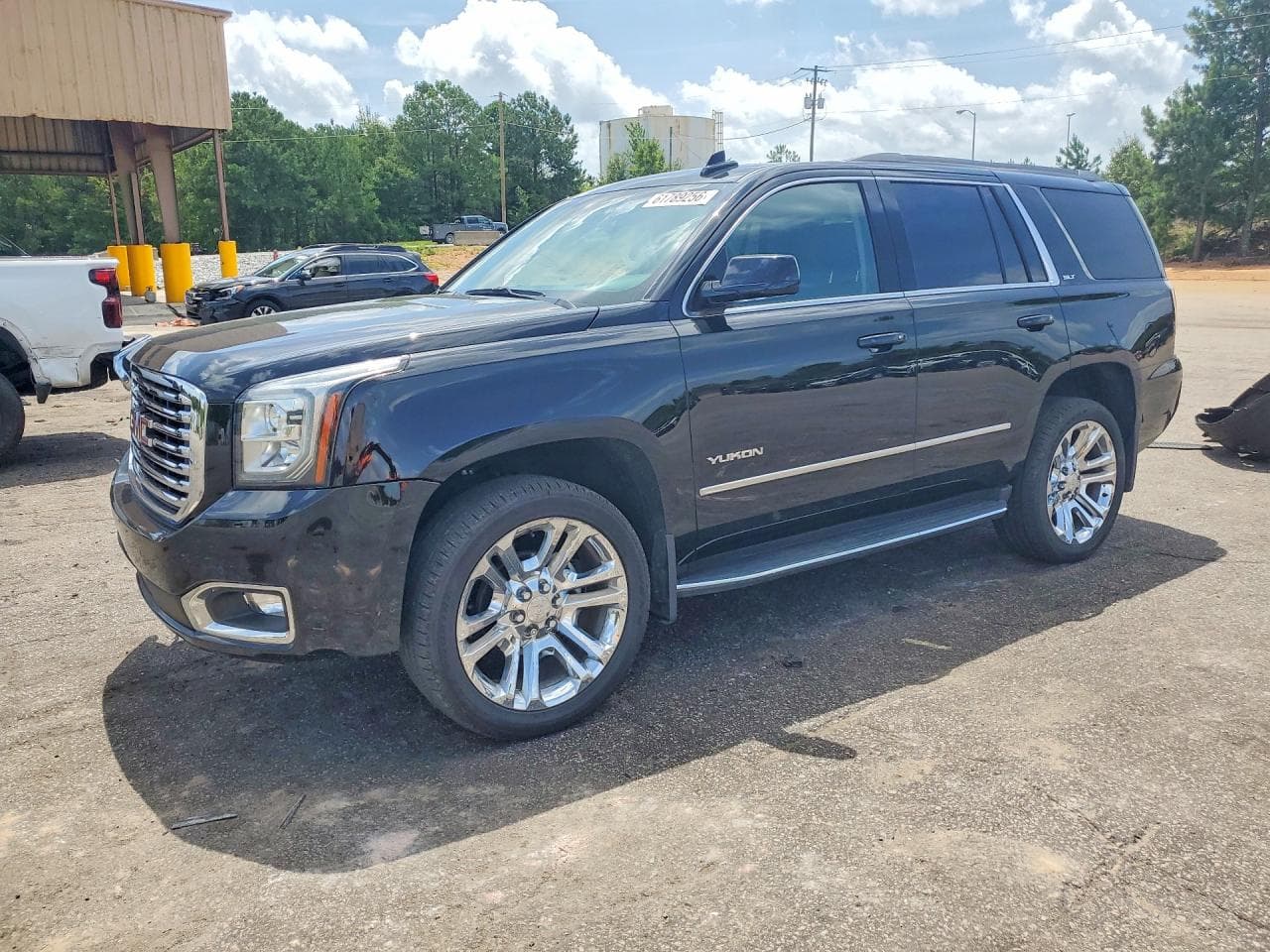 GMC YUKON