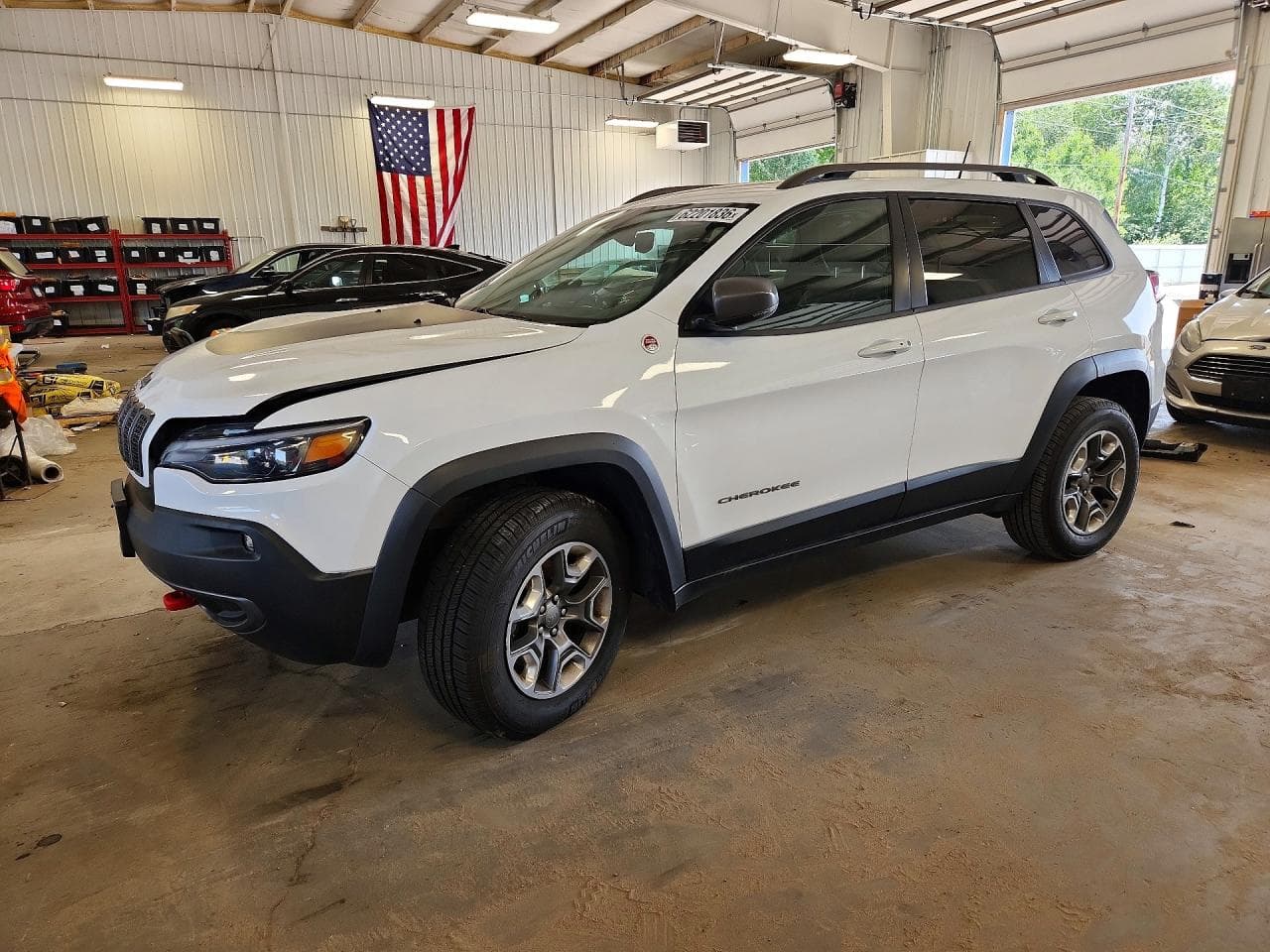 JEEP CHEROKEE