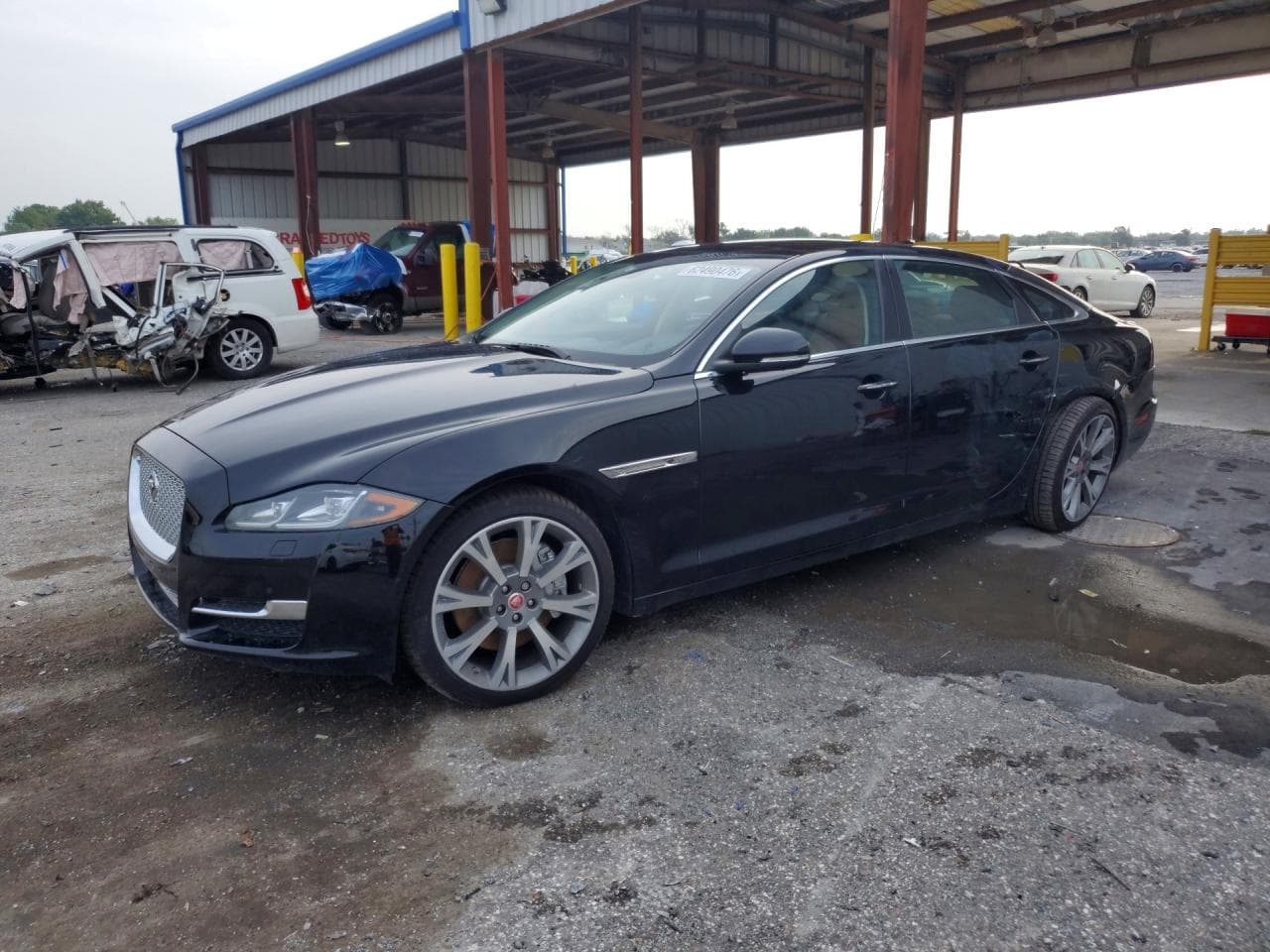 JAGUAR XJ