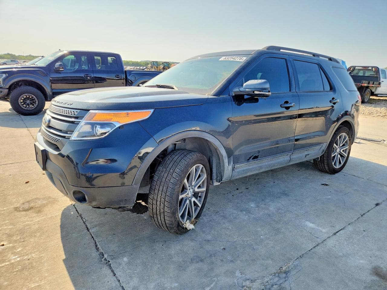 FORD EXPLORER