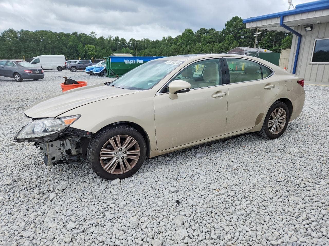 LEXUS ES
