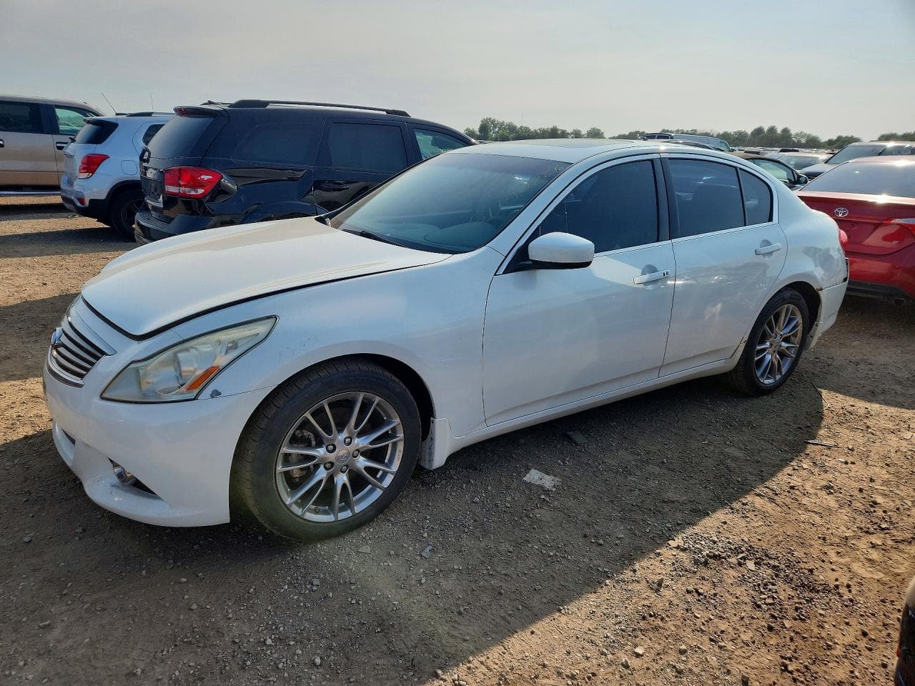 2012 INFINITI G37