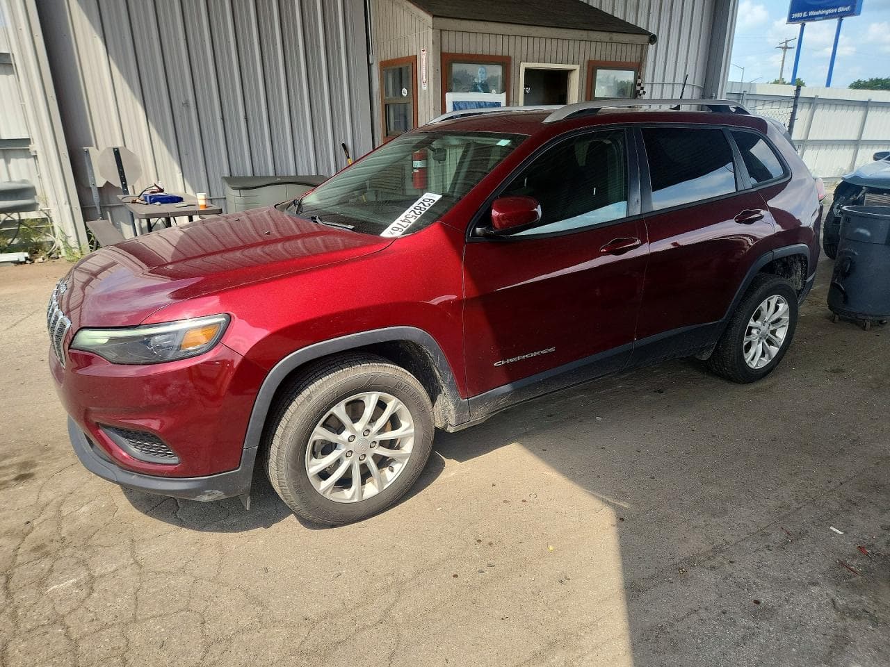 JEEP CHEROKEE