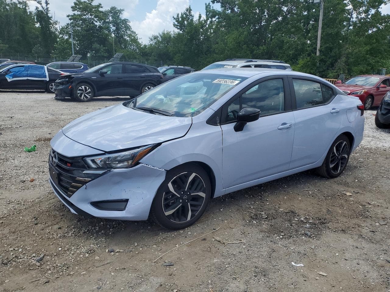 NISSAN VERSA