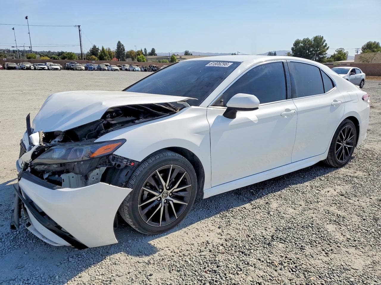 TOYOTA CAMRY