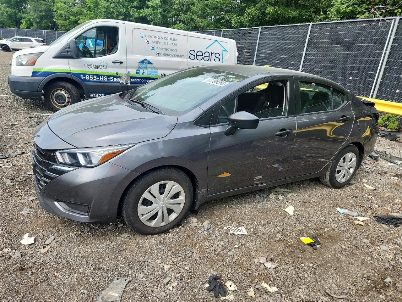 NISSAN VERSA