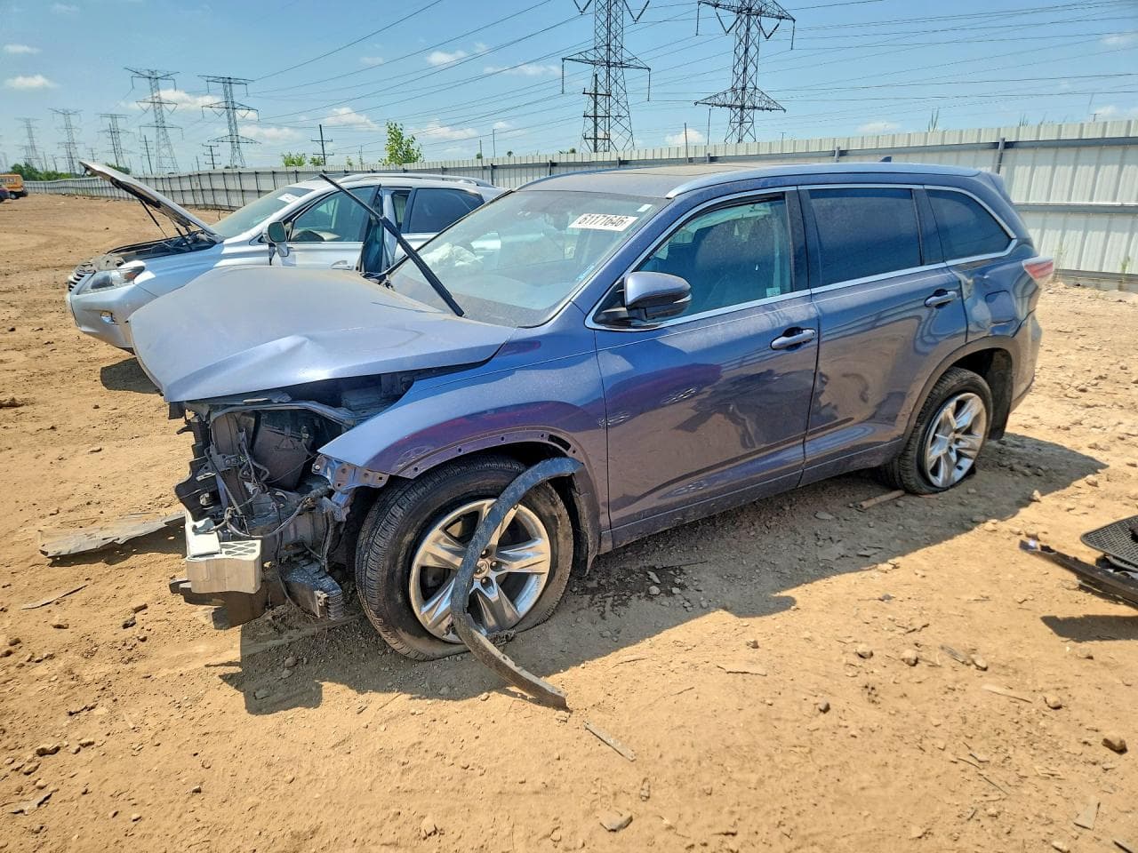 TOYOTA HIGHLANDER