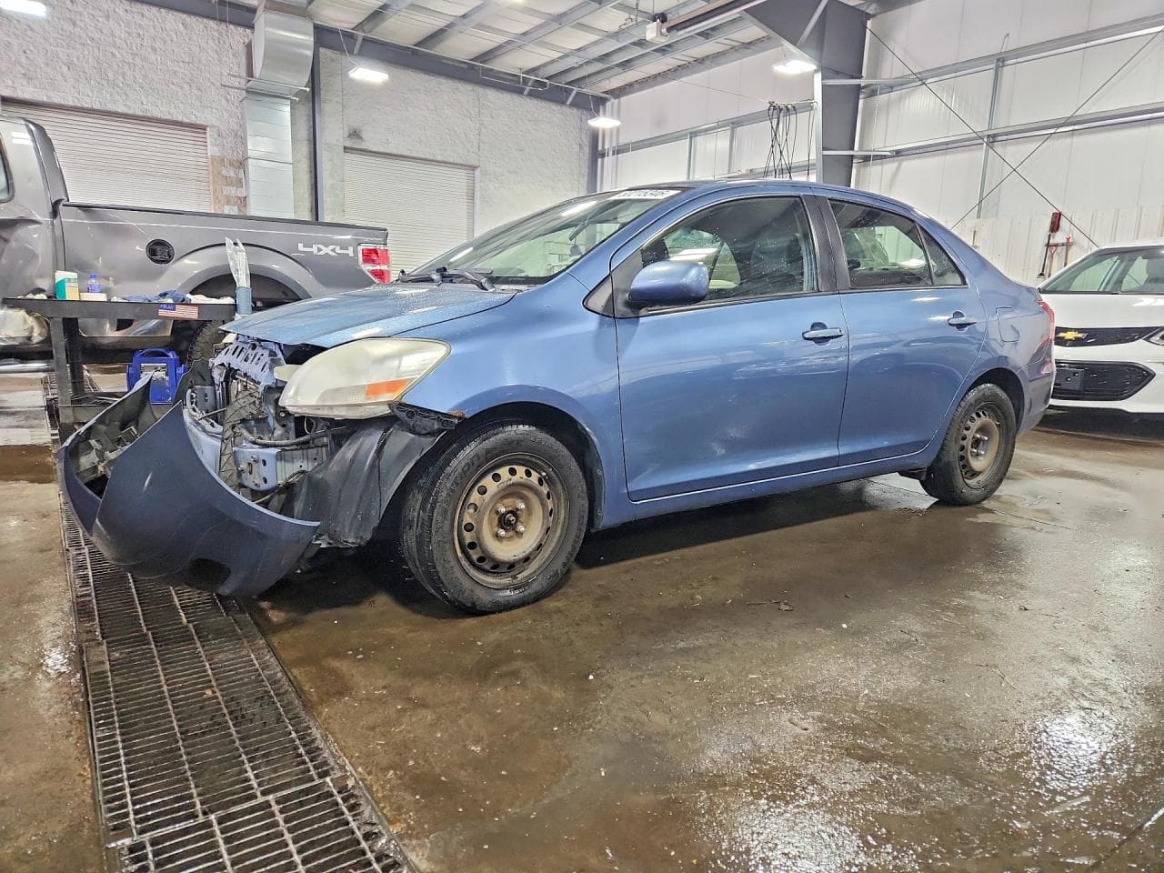 2012 TOYOTA YARIS