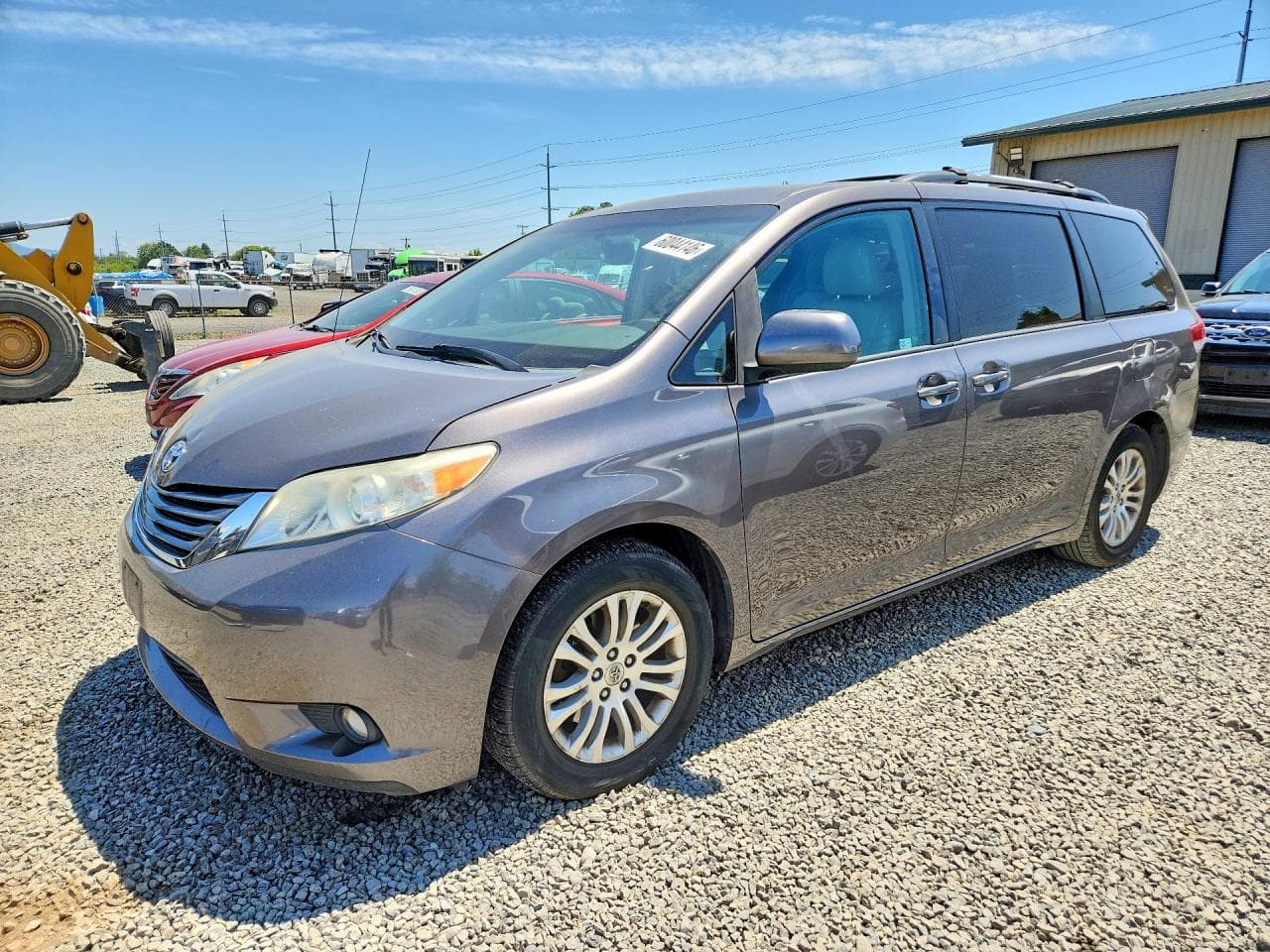 TOYOTA SIENNA