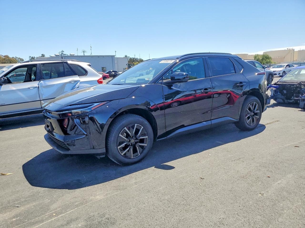 2026 TOYOTA BZ XLE PLU
