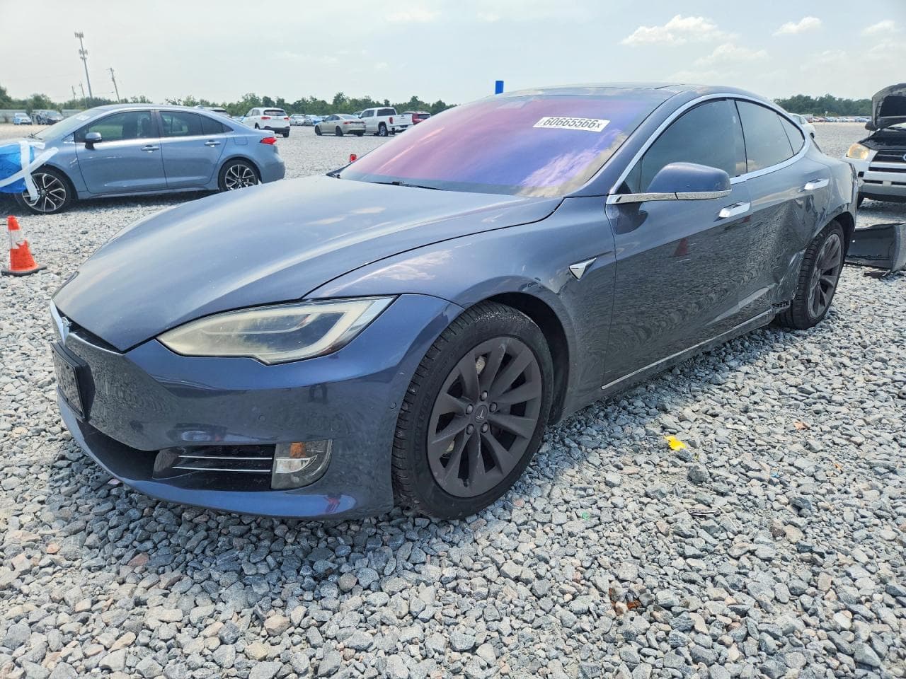 TESLA MODEL S