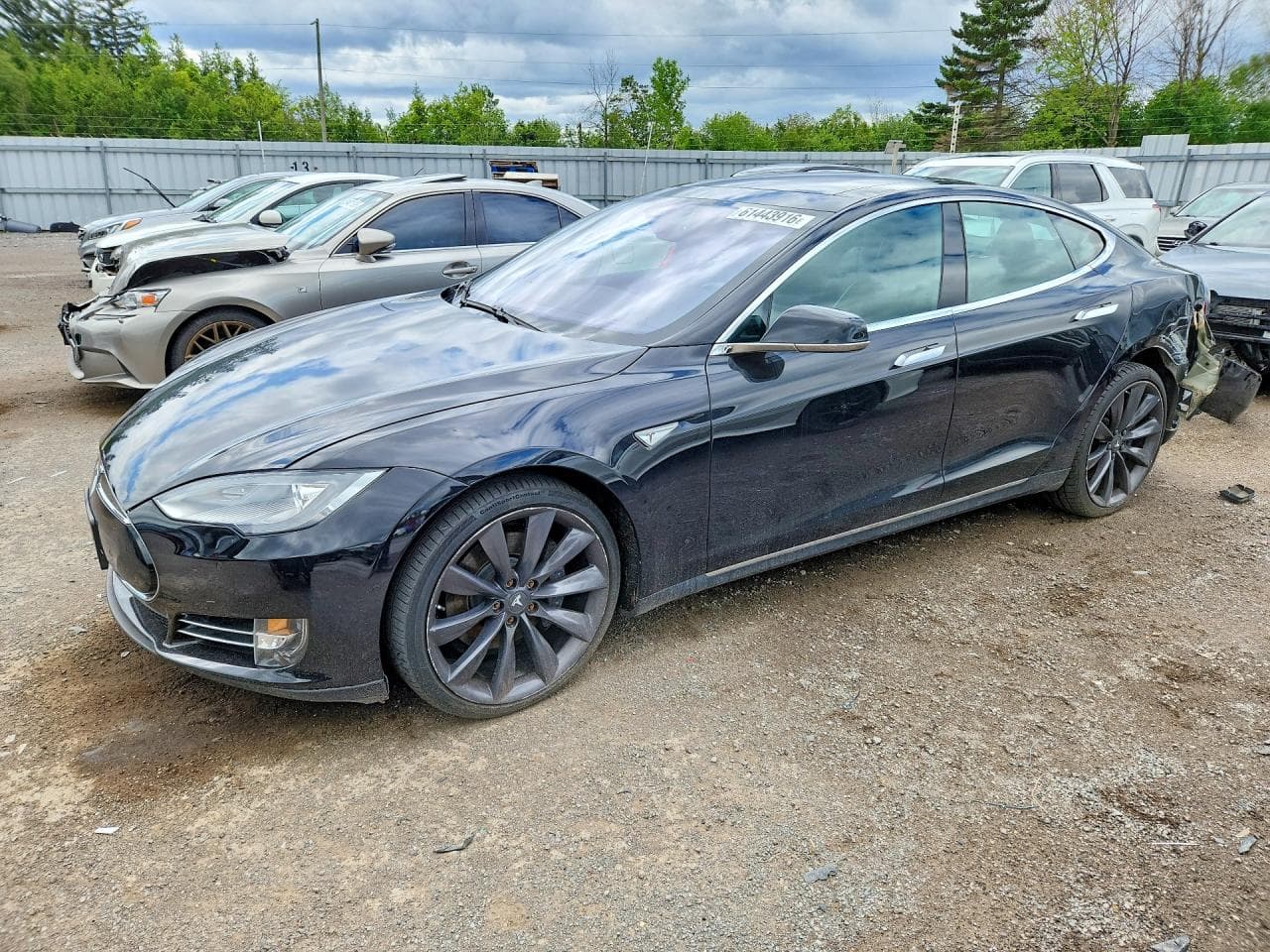 TESLA MODEL S