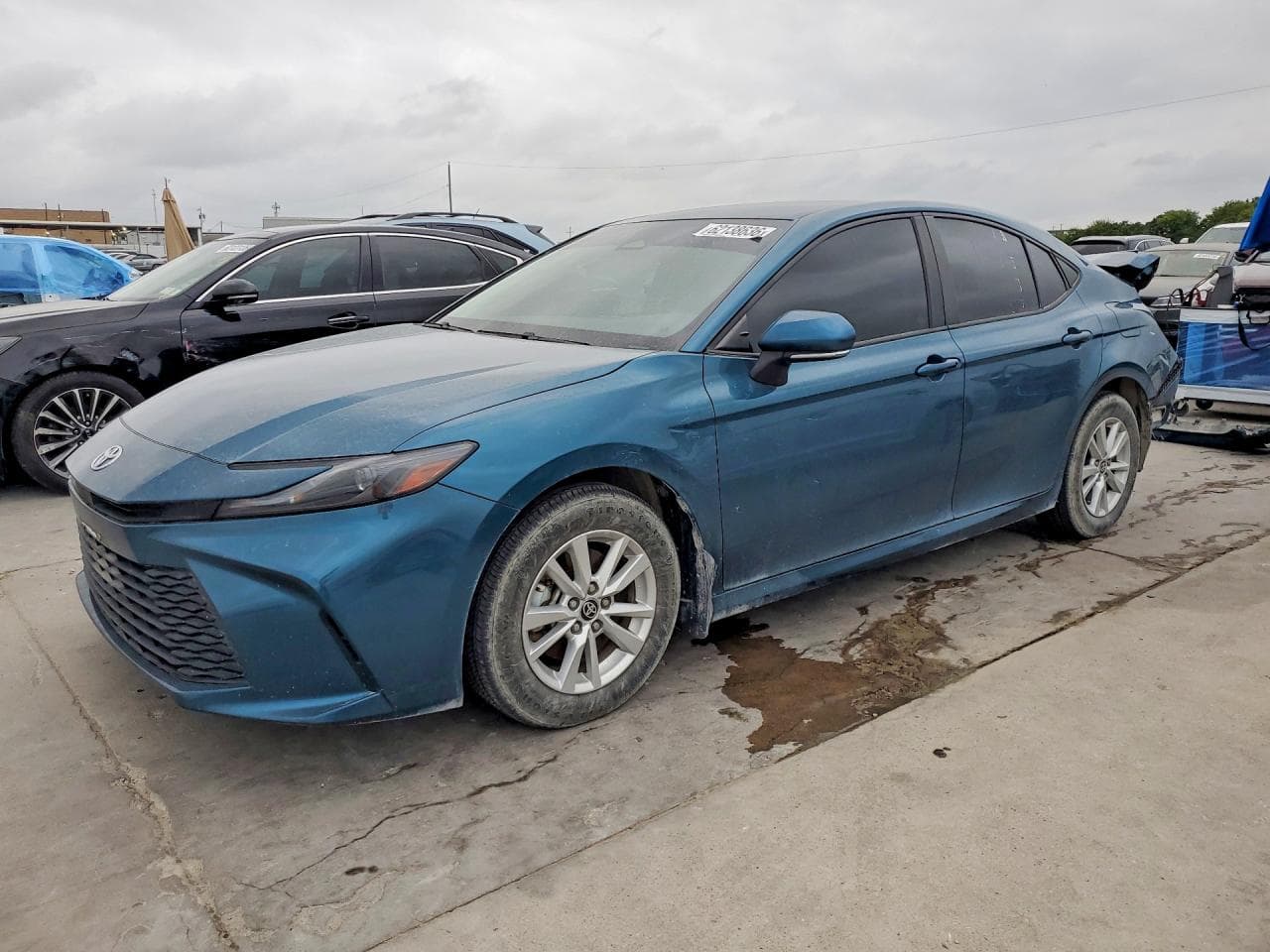 2025 TOYOTA CAMRY